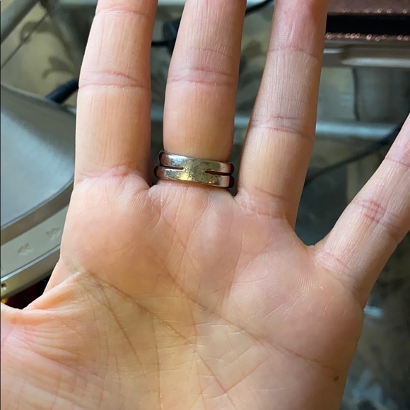 Charcoal lia Sophia ring - Picture 2 of 3